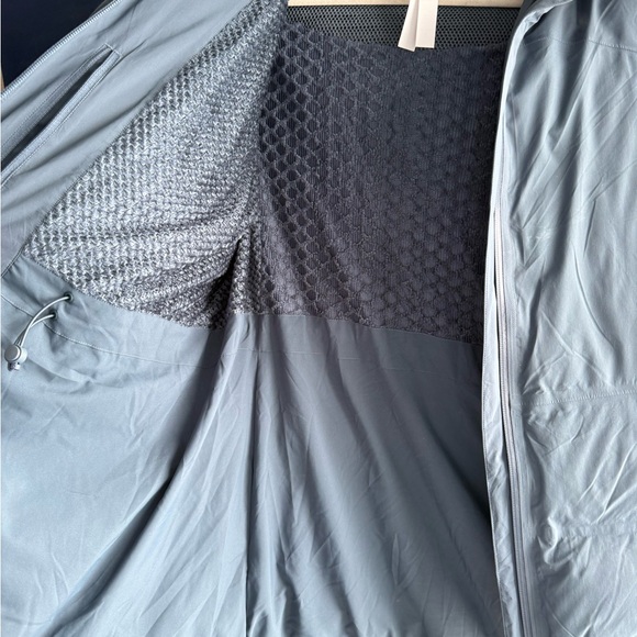 Lululemon Sleet Street Jacket - Iron Blue - Picture 5 of 8